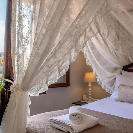 Santa Elena Boutique Rooms Chania  ภายนอก รูปภาพ