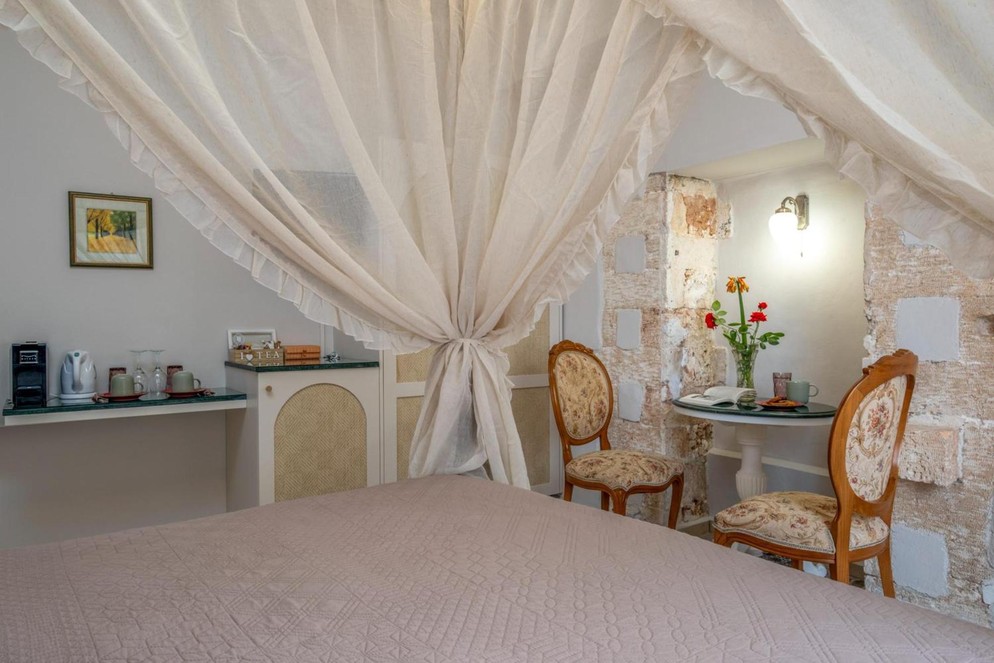 Santa Elena Boutique Rooms Chania  ภายนอก รูปภาพ