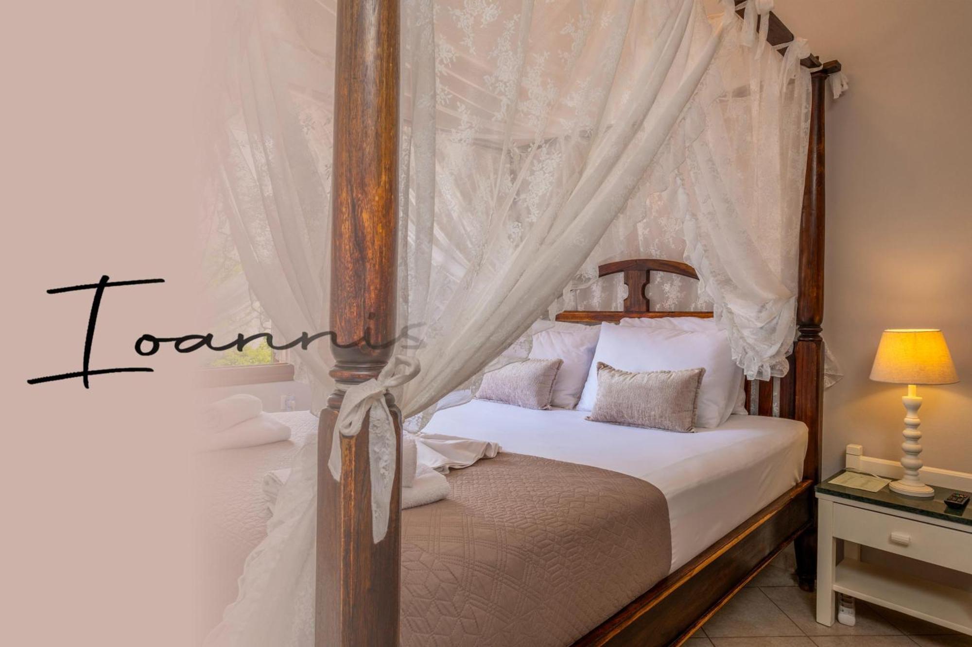 Santa Elena Boutique Rooms Chania  ภายนอก รูปภาพ